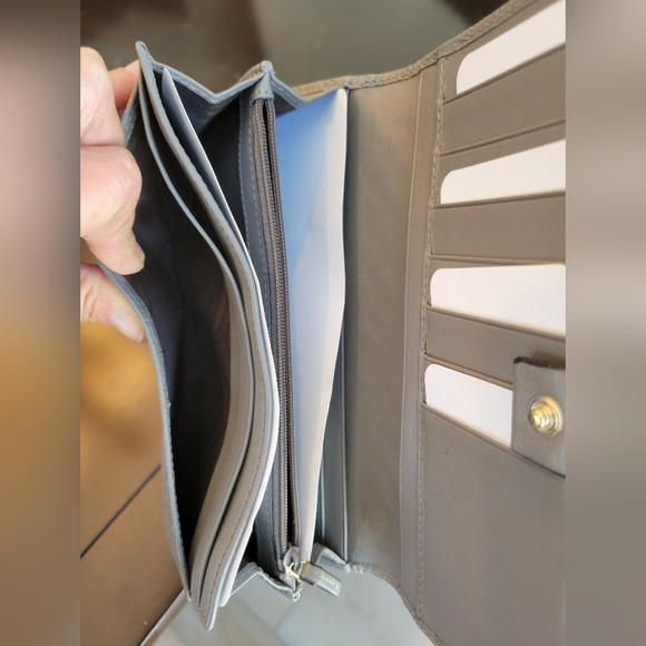 GUCCI Grey Microguccissima Leather Continental Wallet NWOT - Picture 6 of 12